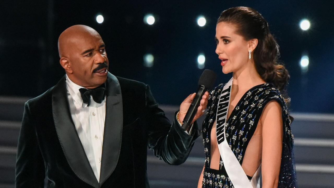 Maria Poonlertlarp being interviewed by Steve Harvey